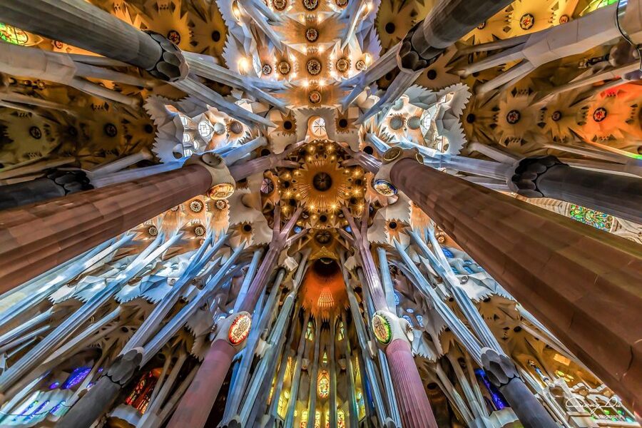 Barcelona: Sagrada Família Skip the Line Tour & Entry Ticket - Inside the basilica, where the visit changes character