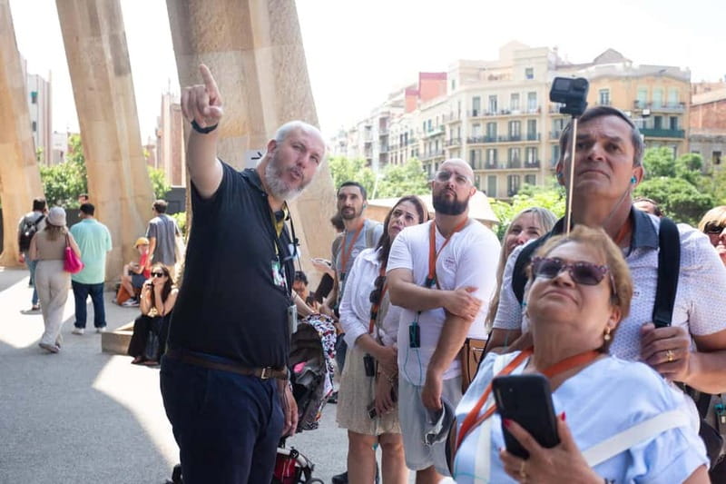 Barcelona: Sagrada Familia Skip-the-line Tour with Guide - The Nativity and Passion facades tell different stories