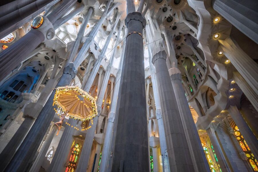 Barcelona: Sagrada Familia Small Group Guided Tour - Free time after the guided portion