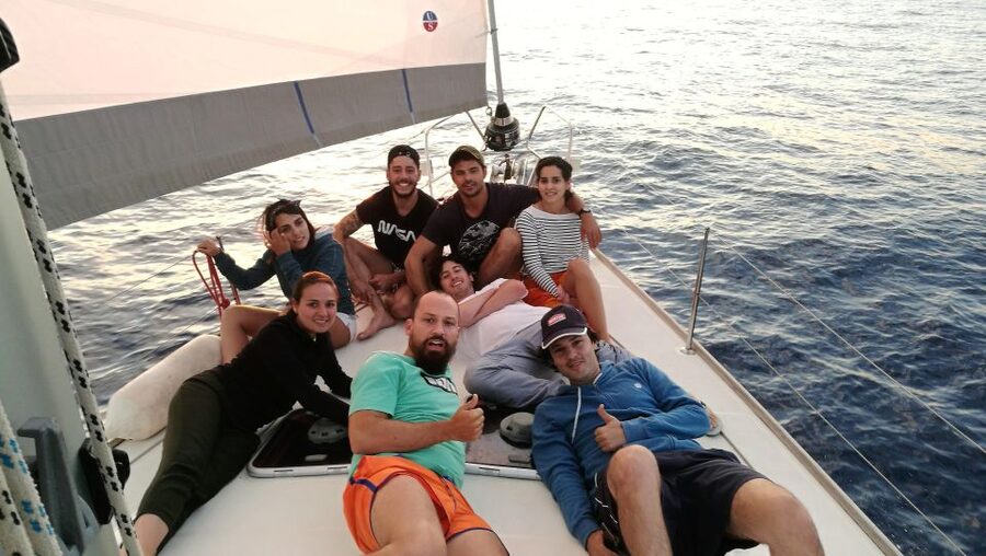 Barcelona: Sailing Trip with Drinks and Snacks - What you actually get to eat and drink