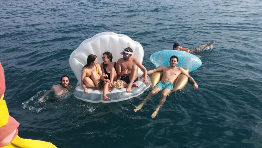Barcelona: Sailing Trip with Drinks and Snacks - Miguel, the local touch, and the style of service