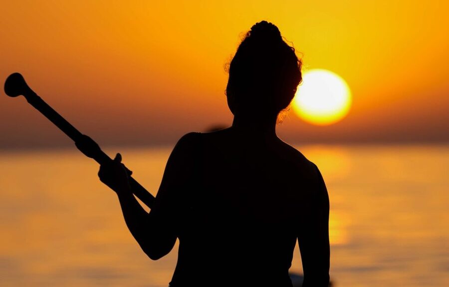 Barcelona: Sunrise Paddleboarding with Instructor and Photos - A short break and return to the school