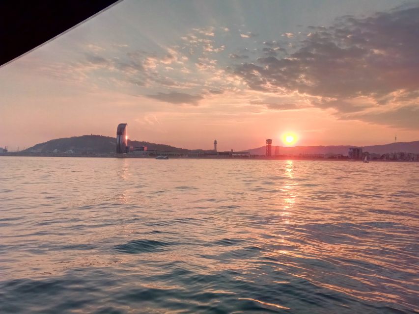 Barcelona: Sunset Sailing Tour with Open Bar & Snacks - Why Barcelona looks better from a sailing boat