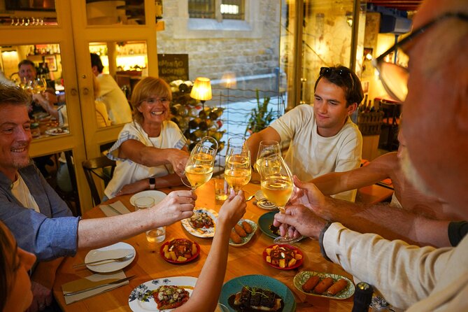 Barcelona Tapas and Wine Experience Small-Group Walking Tour - Palau Dalmases and the choice of flamenco
