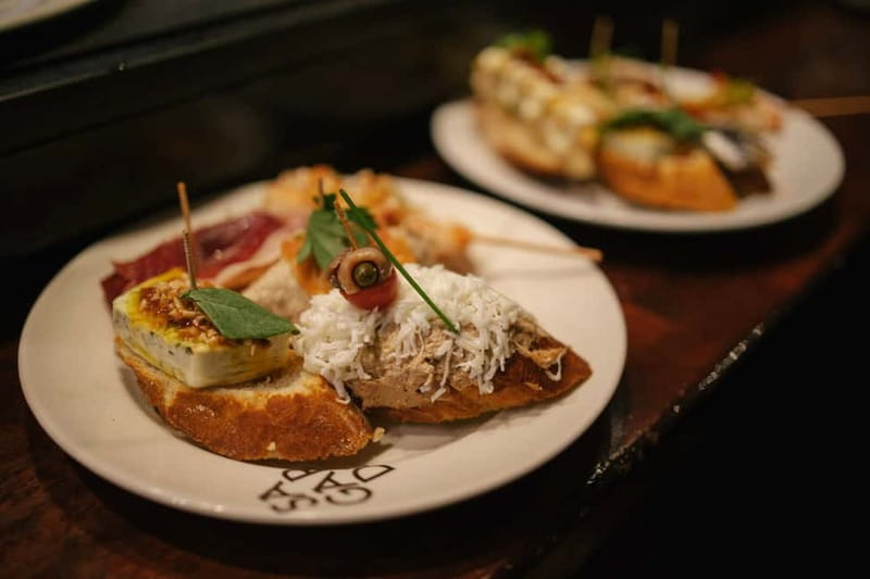 Barcelona: Tapas Food Crawl Walking Tour with Tastings - Who should book, and who should skip it