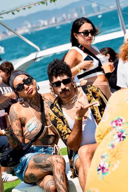 Barcelona: The Original Barcelona Boat Party - What happens during the two-hour cruise