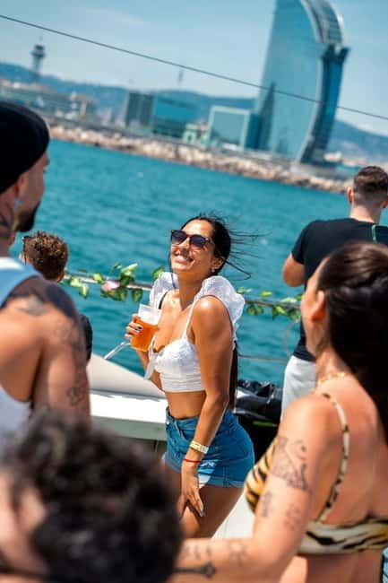 Barcelona: The Original Barcelona Boat Party - What happens after the boat returns