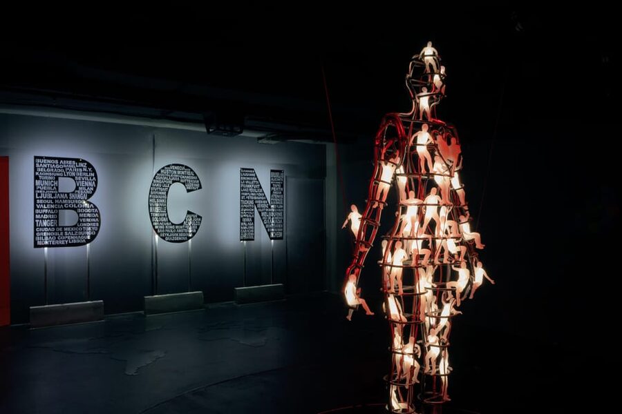 Barcelona: White Rabbit Catalonia's Top Immersive Experience - Who should book this experience