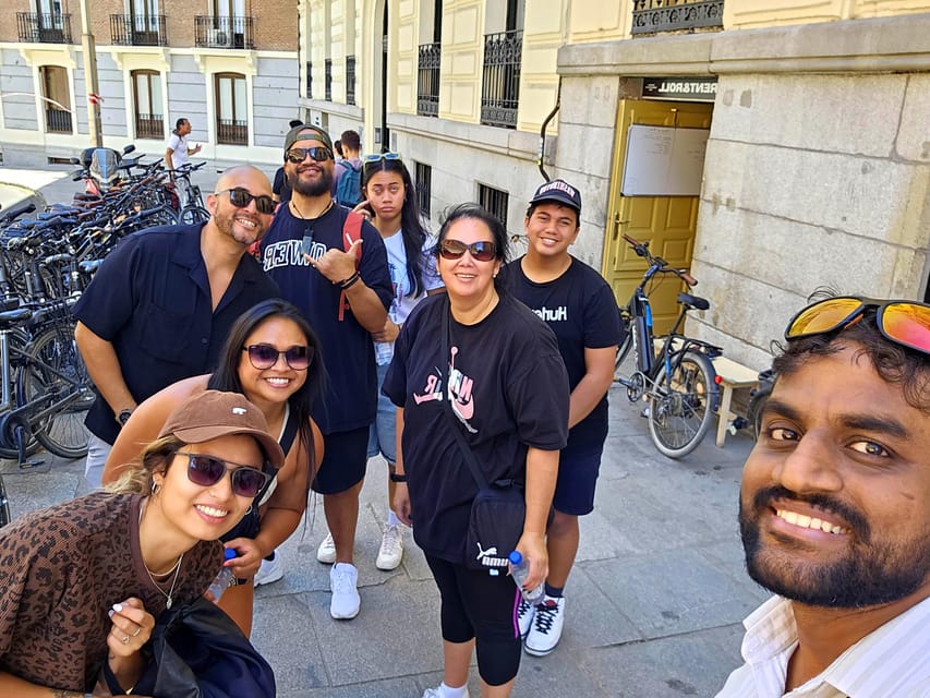 Best of Madrid: 3-Hour Guided Bike Tour in Small Groups - Why this bike tour works well in Madrid