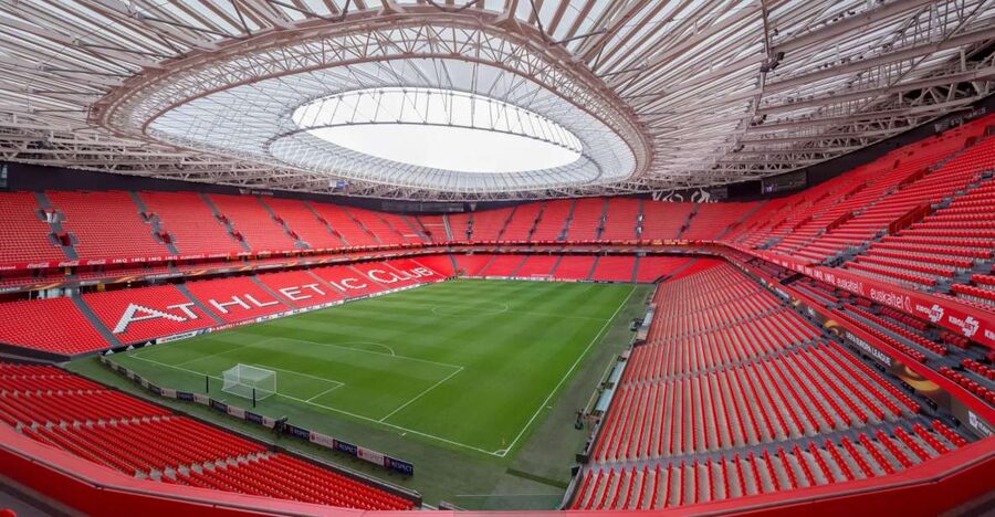 Bilbao: San Mamés Museum and Stadium Tour - Finding the entrance between Gates 19 and 20