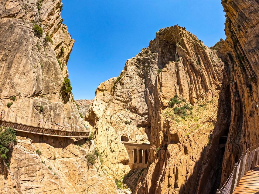 Caminito del Rey: Entry Ticket and Guided Tour - Getting fitted with a helmet and radio guide