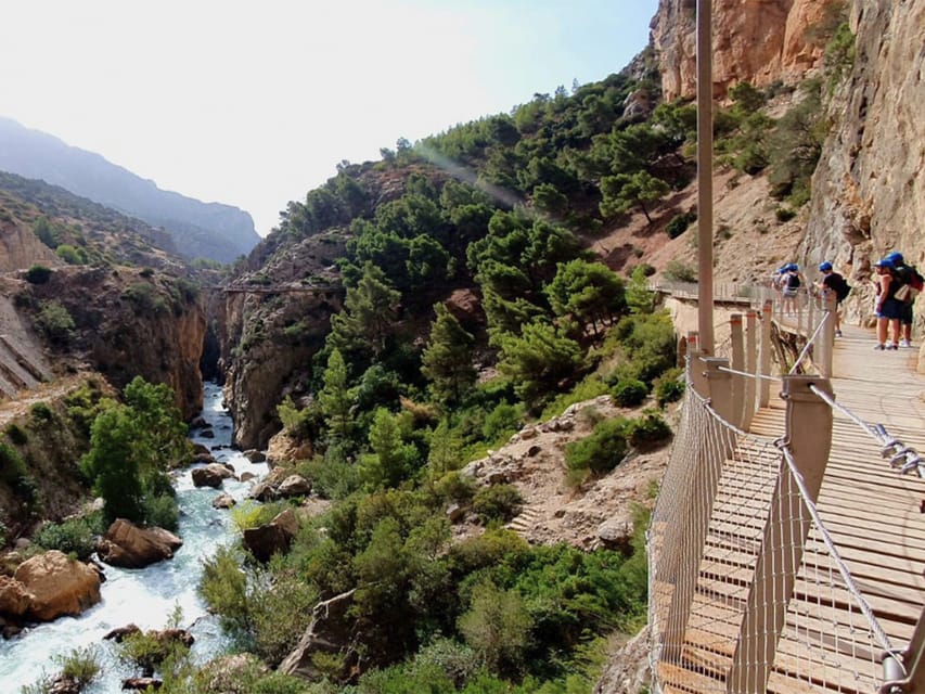 Caminito del Rey: Tour with Official Guide and Drink - Practical advice for a smoother day