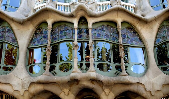 Casa Batllo Admission Ticket with Intelligent Audio Guide - Key points at a glance
