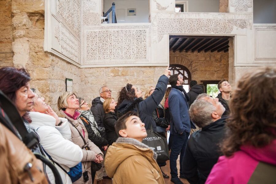 Cordoba: Jewish Quarter and Mosque-Cathedral Guided Tour - How much history fits into two hours