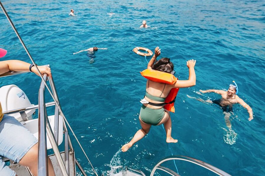 Costa Adeje: Whale Watching Catamaran Tour with Drinks - Drinks, sandwiches, and the practical comforts