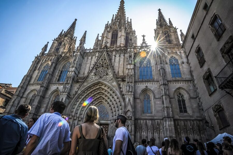 Fast Track: Sagrada Familia & Barcelona Full-Day Tour - Why this tour works for a short Barcelona visit