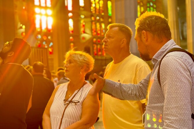 Fast Track Sagrada Familia Guided Tour - The interior: Gaudí’s forest of stone and light