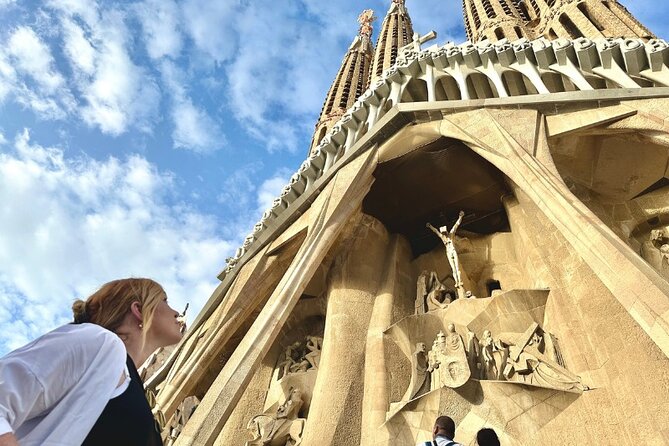 Fast Track Sagrada Familia Guided Tour - Is $66.38 a fair price?