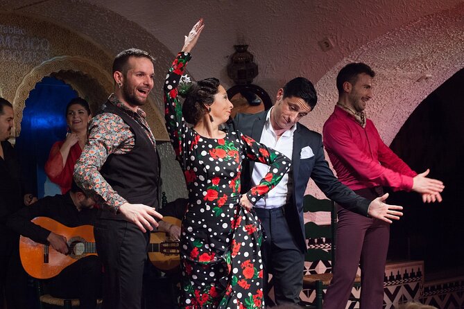 Flamenco Night at Tablao Cordobes in Barcelona - Why the performers carry the night
