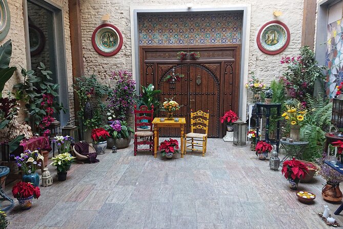 Flamenco Show at Casa de la Memoria Admission Ticket - The small room: intimate, but not spacious