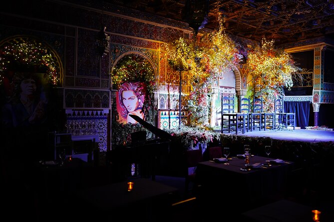 Flamenco Show & Special Menu at Torres Bermejas in Madrid - Practical details that affect the evening