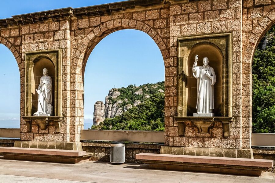 From Barcelona: Montserrat Day Trip with Optional Tickets - Making good use of your free time