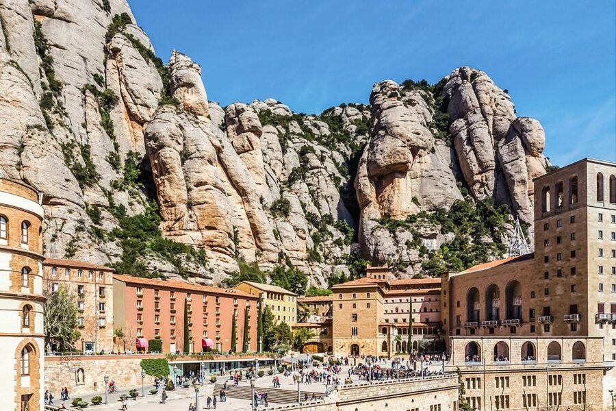 From Barcelona: Montserrat Day Trip with Optional Tickets - From Barcelona Nord to the mountain