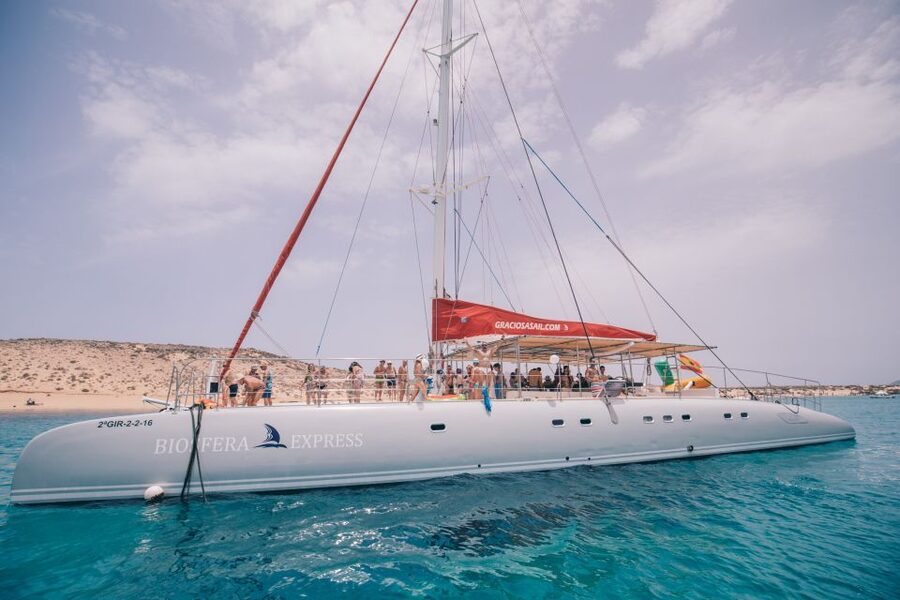 From Lanzarote: Sailing Day Trip Around La Graciosa - Boarding the catamaran at La Graciosa