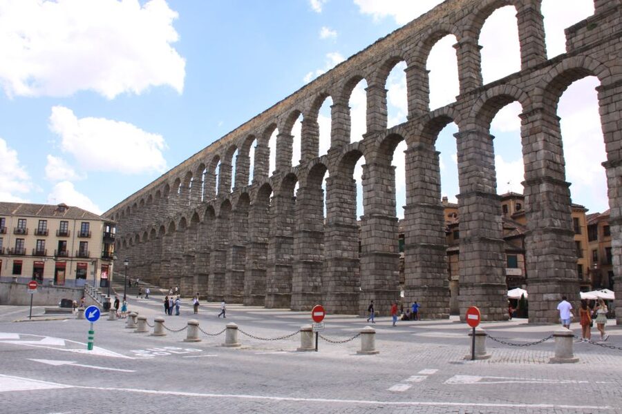 From Madrid: Avila and Segovia Full-Day Tour - Why Ávila and Segovia make a smart day from Madrid