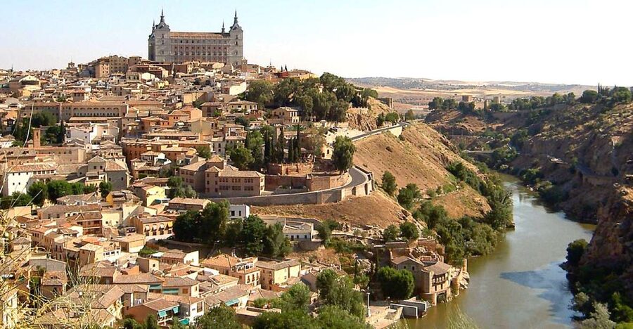 From Madrid: Toledo Full-Day Trip with Optional Cathedral - Why Toledo makes a fine day out from Madrid
