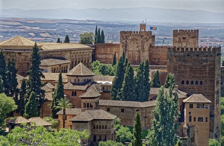 From Malaga: Granada Full-Day Trip with Alhambra - Key points at a glance
