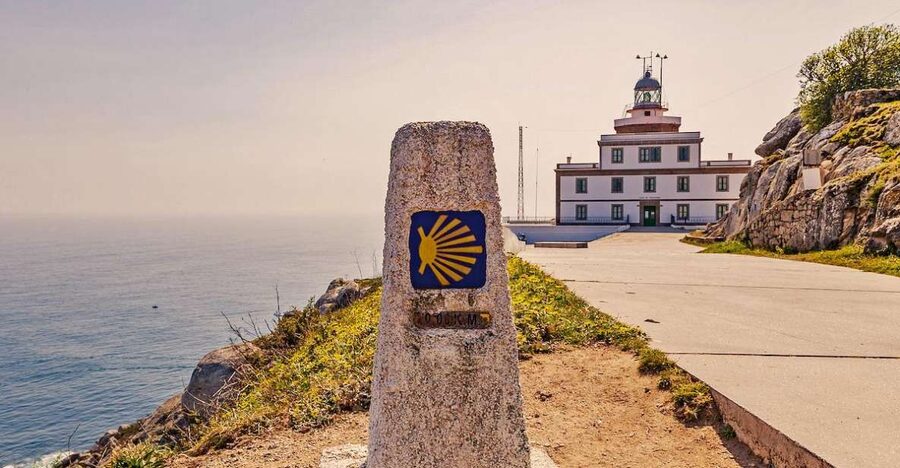 From Santiago: Finisterre, Muxia & Costa da Morte Excursion - Ponte Maceira: a quiet first look at Galicia