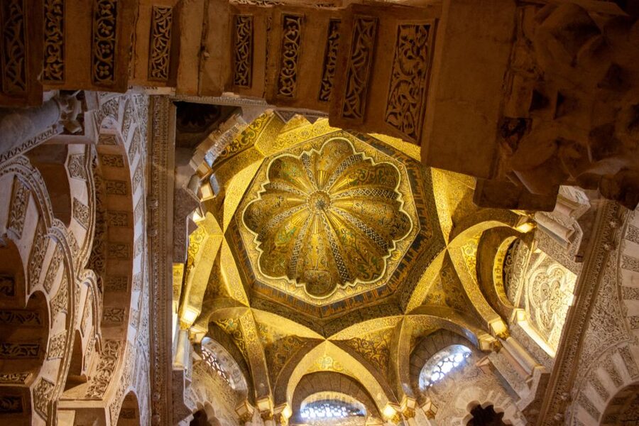 From Seville: Cordoba, the Mosque and Carmona Day Trip - Walking through Córdoba’s Jewish Quarter
