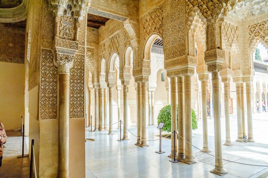 From Seville: Granada Day Trip Alhambra and Albaycin - Key points to know before booking