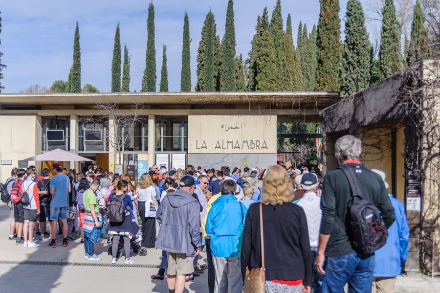 From Seville: Granada Day Trip Alhambra and Albaycin - Who should book this day trip?