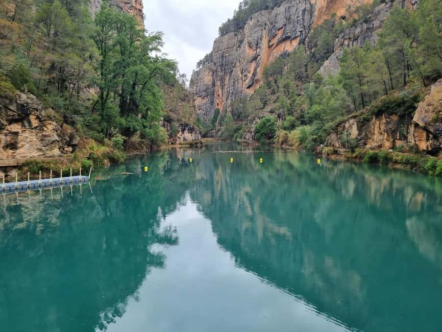 From Valencia: Montanejos Guided Hike with Natural Pools - Wet-weather planning and what to pack