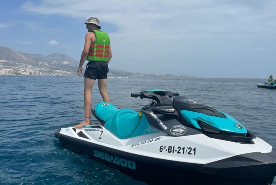 Fuengirola: Best Jet Ski Rental - Sharing one jet ski and age requirements