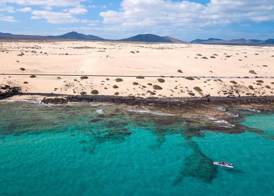 Fuerteventura: Lobos Island Round-Trip Speedboat Ticket - Key points at a glance