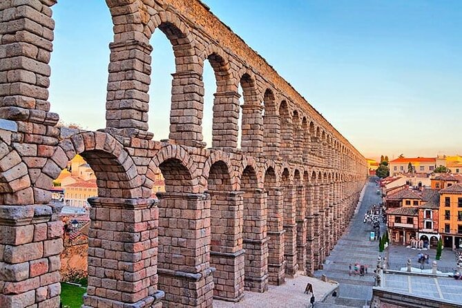 Full Day Tour to Avila & Segovia from Madrid - What the bilingual guiding is really like