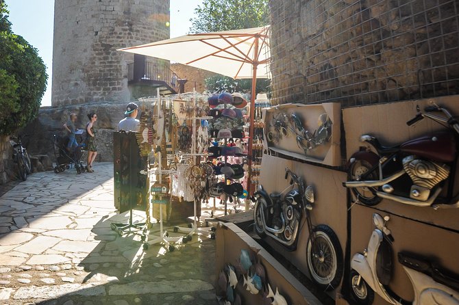 Girona & Costa Brava Small Group Tour From Barcelona with Paella! - What to pack and who should book