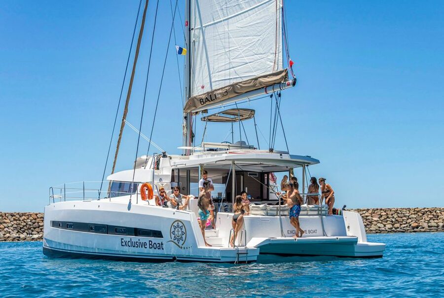 Gran Canaria: Catamaran Day Trip with Food and Drinks - The First Stop: Snorkeling, Swimming, and Paddleboards