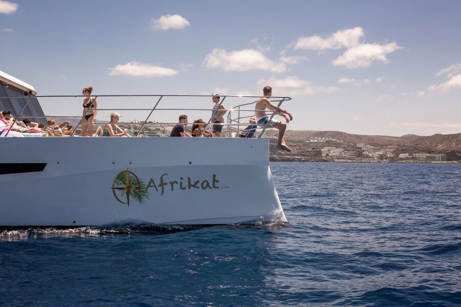Gran Canaria: Fun Catamaran Cruise with Food and Drinks - Lunch, unlimited drinks, and what is not included