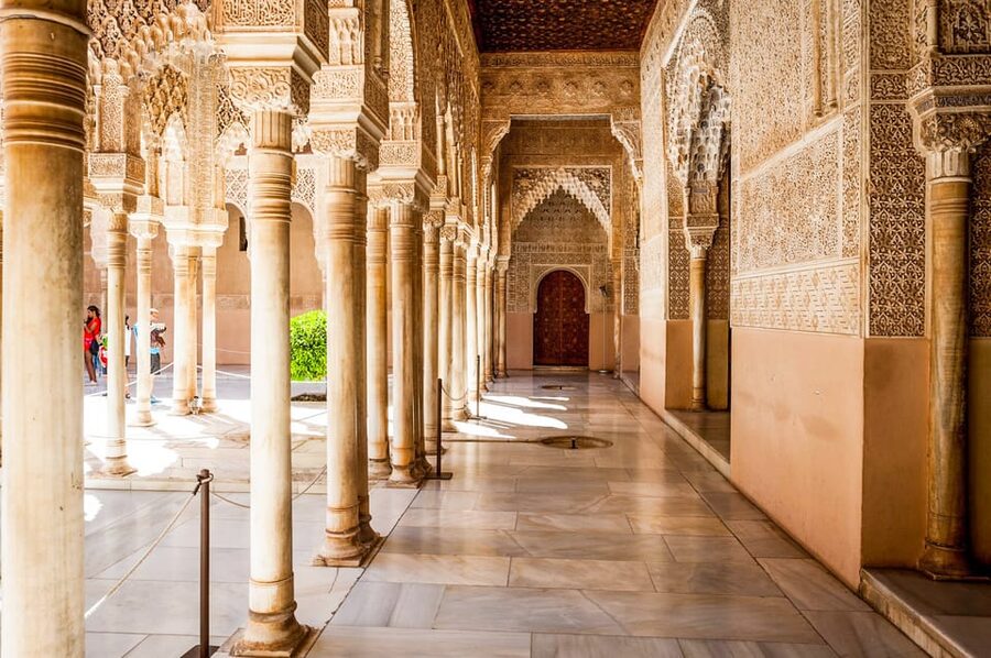 Granada: Alhambra and Nasrid Palaces Entry Ticket - The Alcazaba and its high views