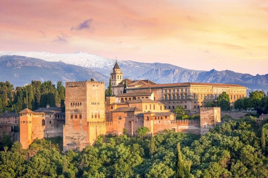 Granada: Alhambra Entry Ticket with Audio Guide - What this Alhambra ticket actually gives you