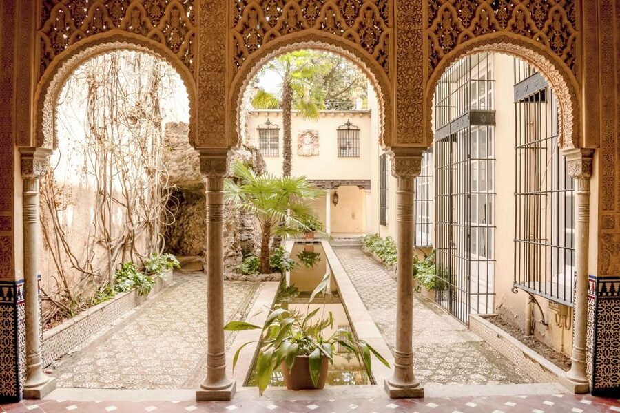 Granada: Alhambra & Gardens Tour w/Nasrid Palaces Option - How much value do you get for $23?