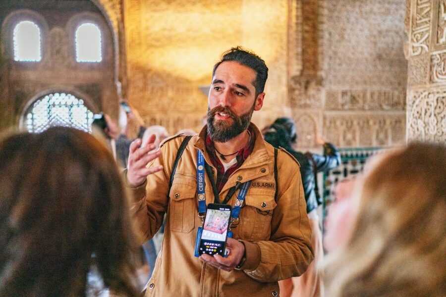 Granada: Alhambra Guided Tour with Nasrid Palaces & Gardens - The Alcazaba and its wide Granada views