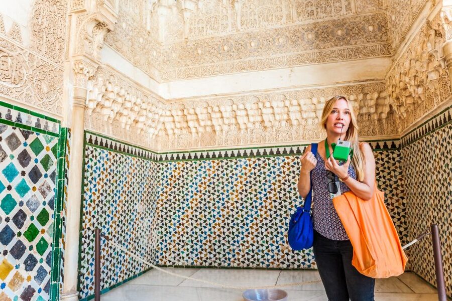 Granada: Alhambra & Nasrid Palaces Tour with Tickets - Palace of Charles V and the later layers of Granada