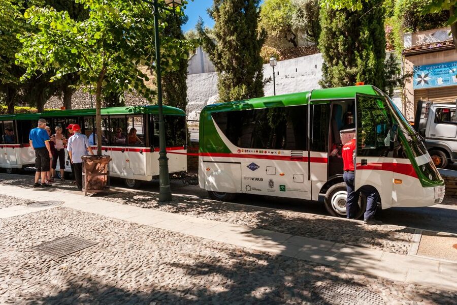 Granada City Train 1 or 2-Day Hop-On Hop-Off Ticket - Mirador de San Cristóbal and the upper city