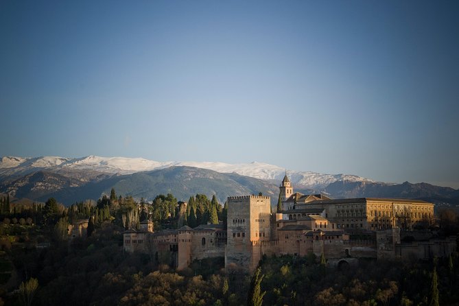 Granada Day Trip with Alhambra and Albaicin Tour from Seville - Start early, and treat pickup details seriously