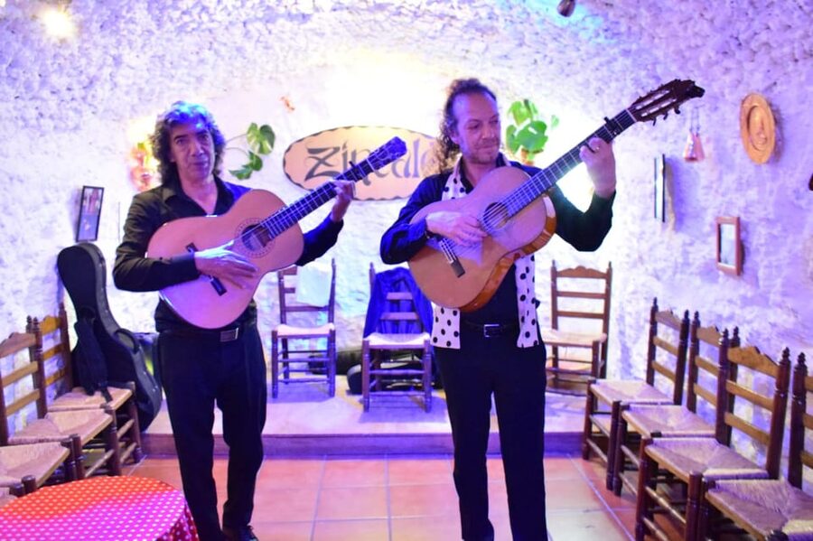 Granada: Live Flamenco Show - What makes the performance feel authentic